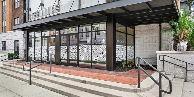 Photo - 776 N Orange Ave Unit 1