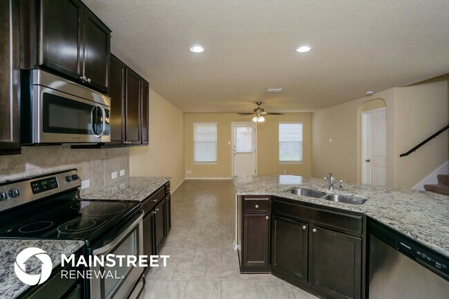 Photo - 8939 Hickman Pk