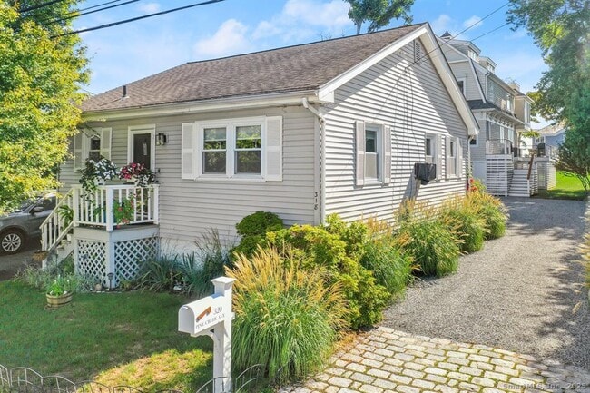 Building Photo - 318 Pine Creek Ave