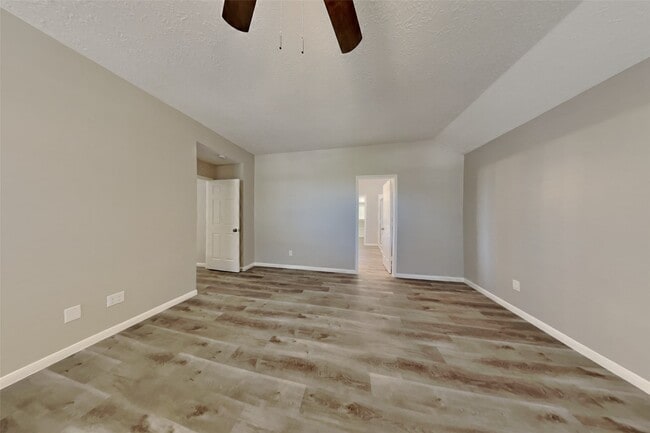 Photo - 6807 Oakbranch Manor Ln