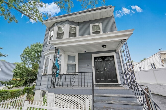 Building Photo - 26 Montrose Terrace Rental