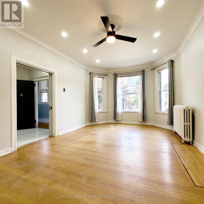 Photo - 116 Fairholt Rd S Unit 2