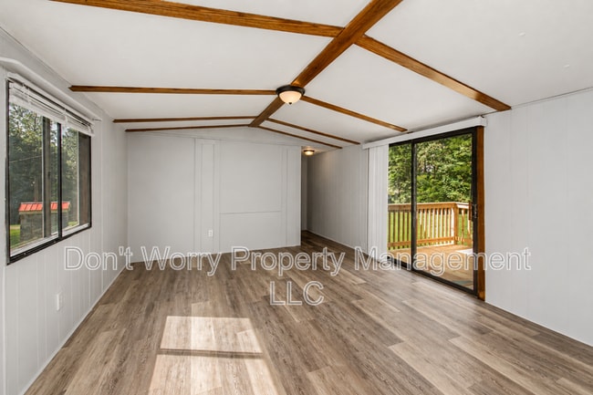 Photo - 1086 Frye Rd