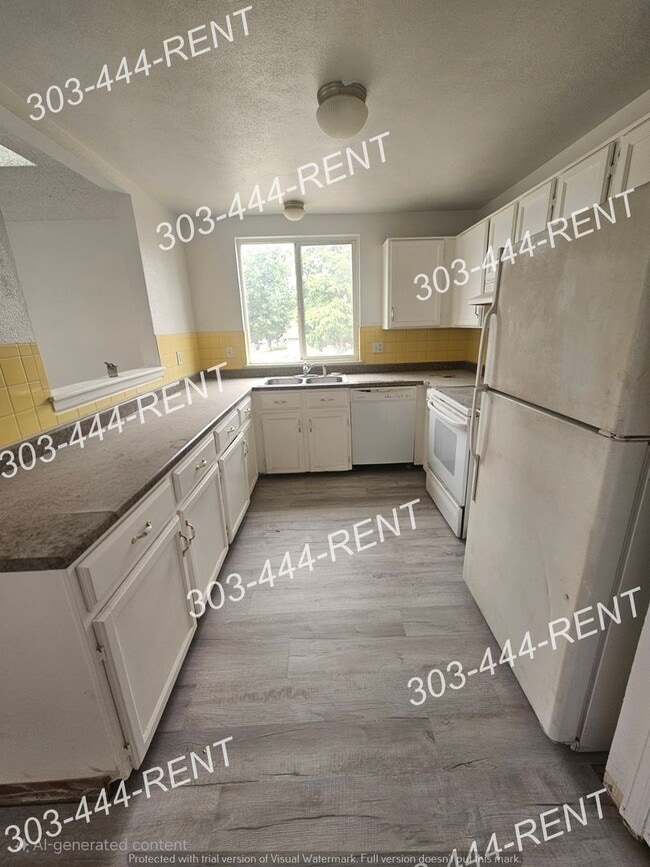 Photo - Beautifully Updated 4 Bed 2 Bath home in Denver