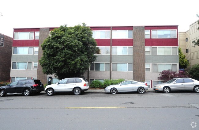 Photo - Tyee Apartments