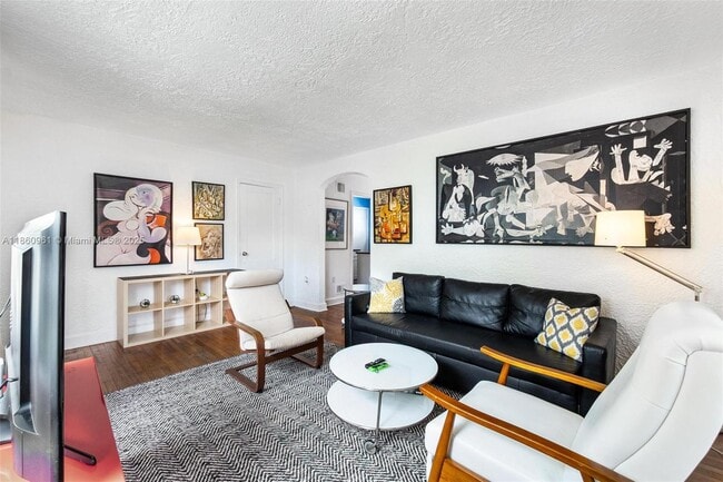 Building Photo - 39 Sidonia Ave Unit 2 Rental