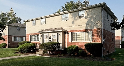 Greens on Mill Townhomes - Greens on Mill Townhomes