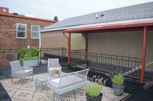 Photo - 919 A Aly Unit Apt 201