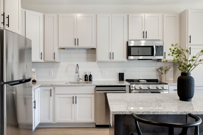 Building Photo - The Blakeley Rental