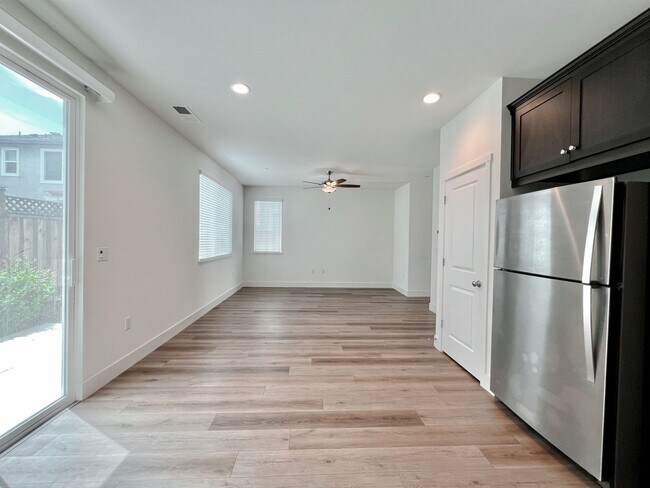 Photo - Beautiful Duets at Westfield in Hollister