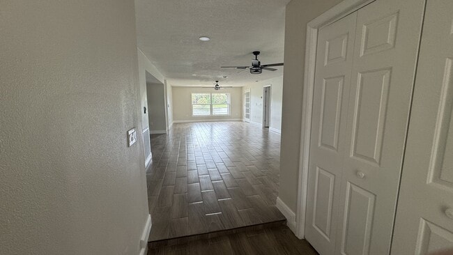 Photo - 7409 Lake Forest Cir