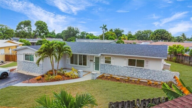 Photo - 8441 NW 18th St House