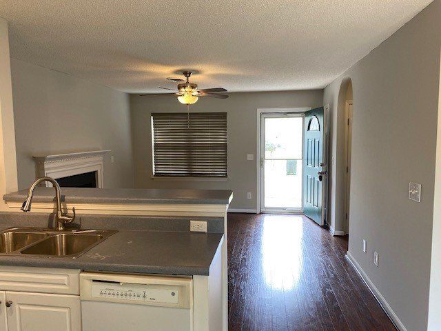 Photo - 3 Bedroom home in the highly amenitized Windsor Park!