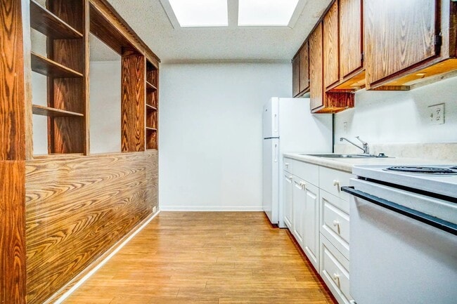 Photo - Curiosity Creek Apartments