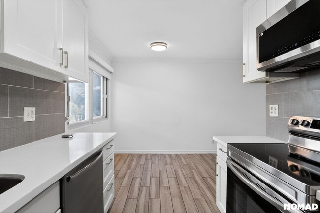 Photo - 8650 Belford Ave