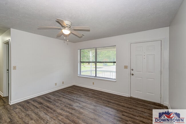 Photo - 218 Patton Dr