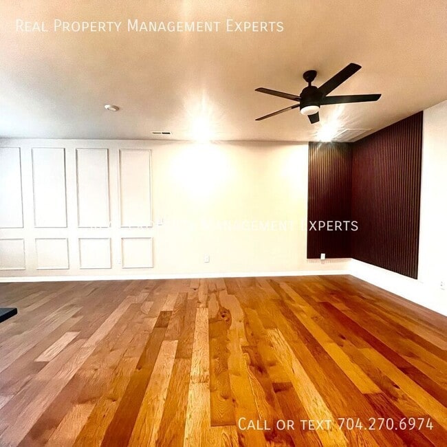 Photo - 3162 Hutton Gdns Ln
