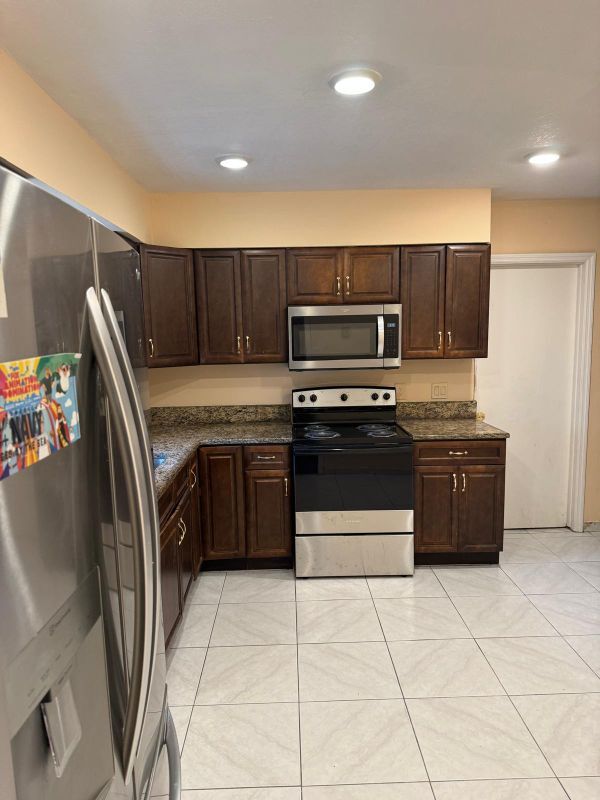 Photo - 5816 Viking Rd
