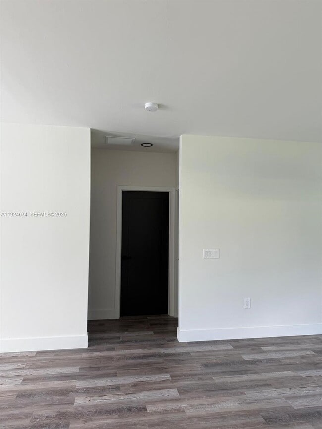 Photo - 710 Bedford Point Ave