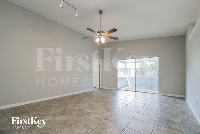 Photo - 2721 Annhurst Ave