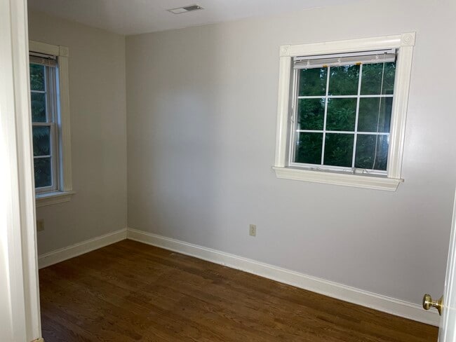 Photo - 611 Suite B Unit Suit B