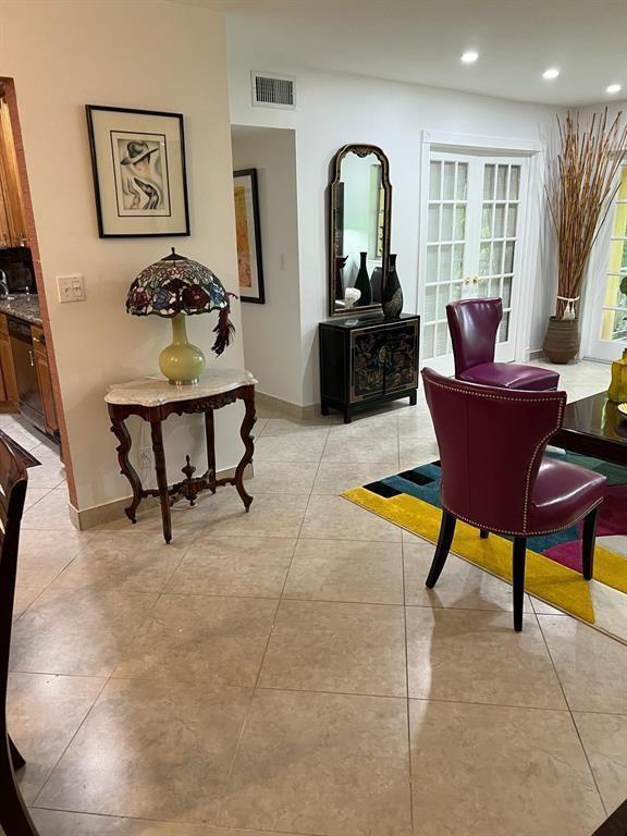 Photo - 351 NE 19th Pl Unit 206K