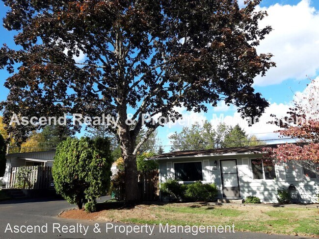 1 br, 1 bath House - 5566 SW Erickson Av - 1 br, 1 bath House - 5566 SW Erickson Av