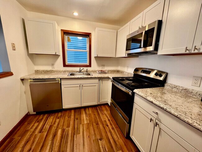 Photo - 305 Van Houten St Unidad 1