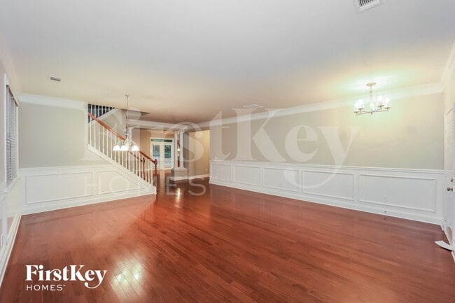 Photo - 100 Algerine Ct