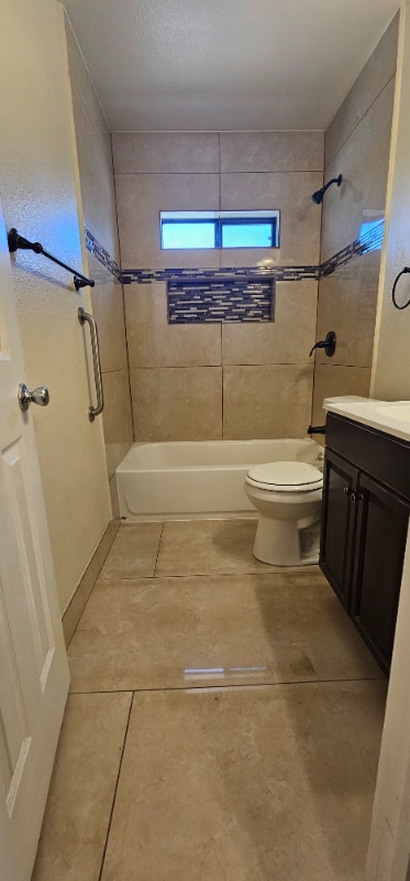 Photo - 805 W 4th St