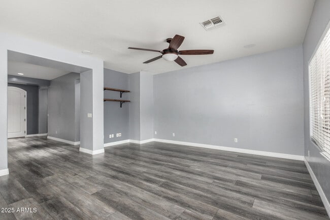 Photo - 4196 N 157th Ave