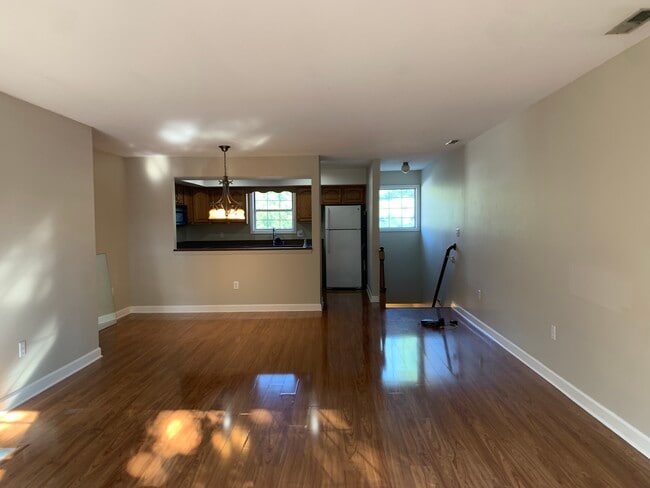 Photo - 1309 Sunfield Dr Unit Sunfield