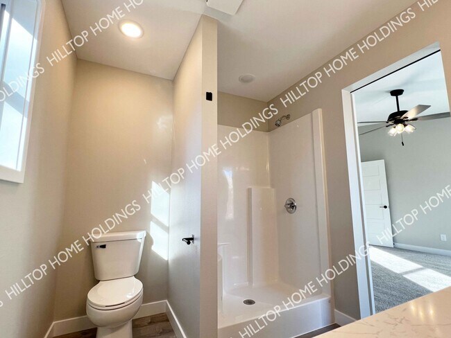 Photo - 61 Hilltop Rd