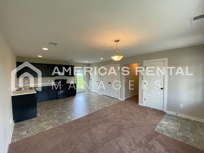 Photo - Home for Rent in Talladega, AL!!! COMING SOON!