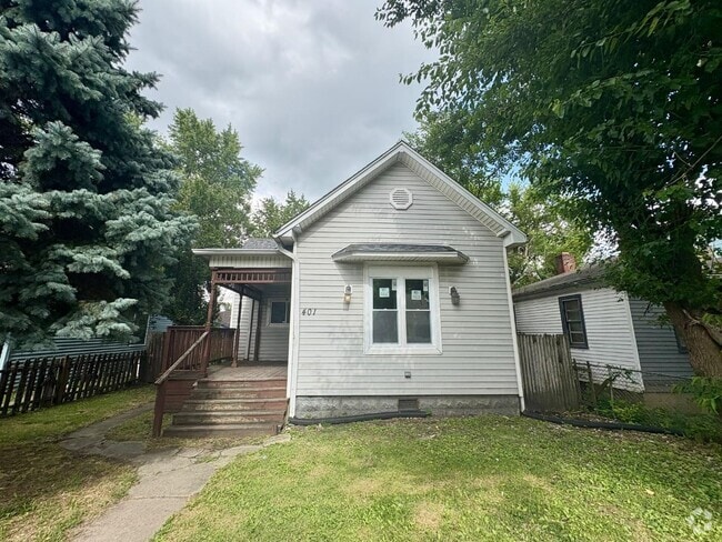 Building Photo - 401 Harlan St Rental