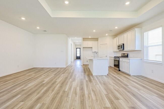 Building Photo - 21510 Banpo Bend Dr