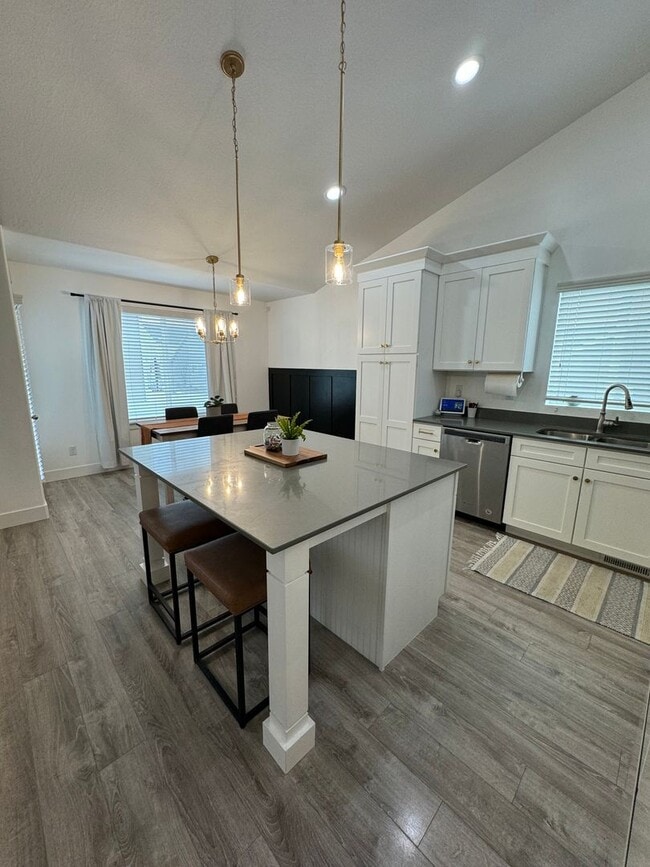 Photo - Beautiful Herriman Home for rent!