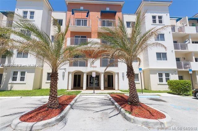 Building Photo - 11040 SW 196th St Unit 110 Rental