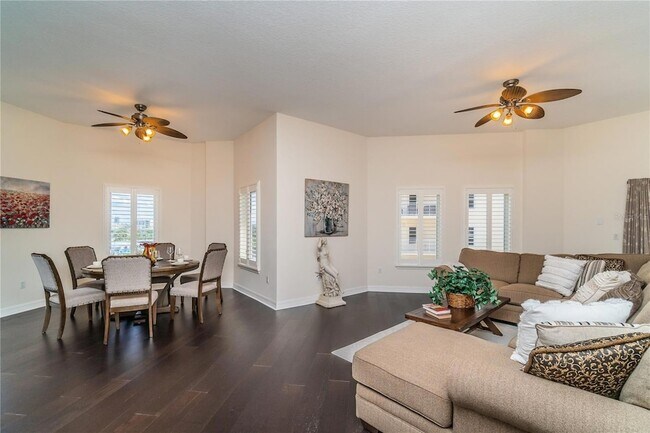 14 Somerset St Unit 5C