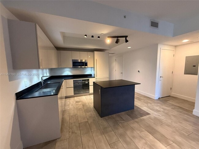 Building Photo - 1010 Brickell Ave Unit 2609