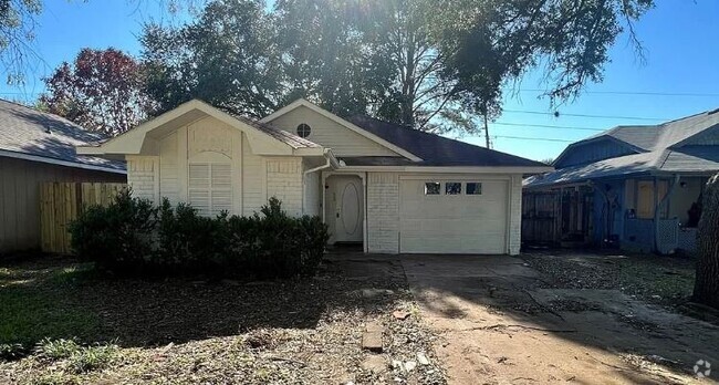 2 Bed 1 Bath - 16203 Barbarossa Dr Rental