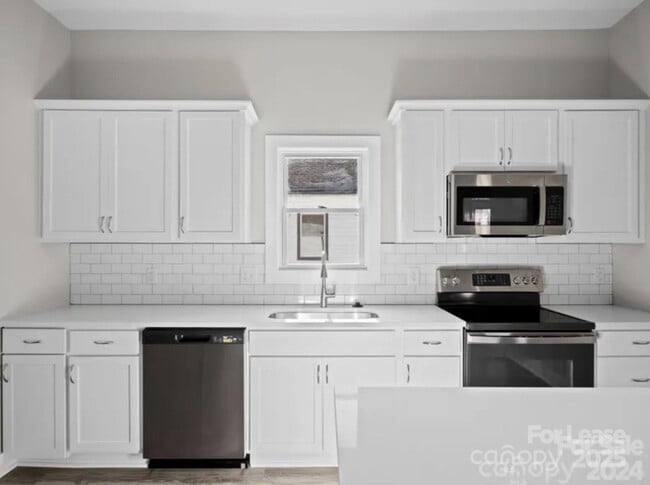 Photo - 3342 York Hwy