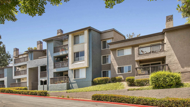 Exterior - Hathaway Apartments