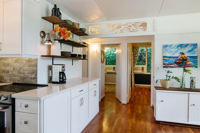 Photo - 3810 Leahi Ave Unit 210