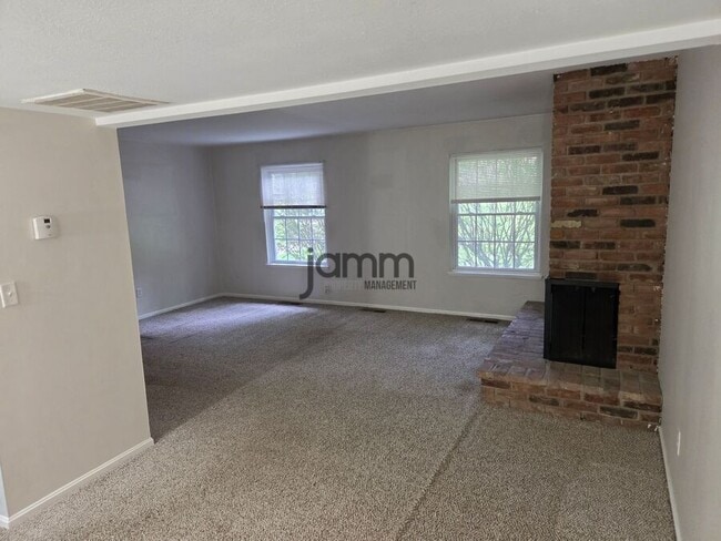 Photo - 7025 Carriage Hill Dr Unit #101
