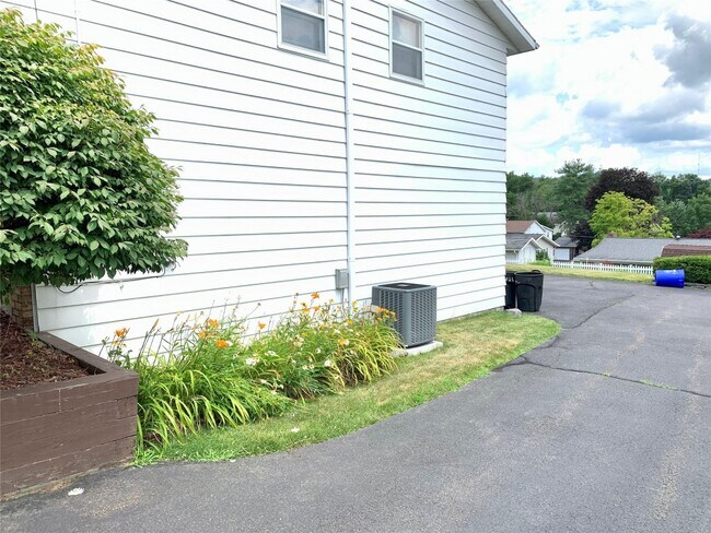 Photo - 1026 Autumn Dr