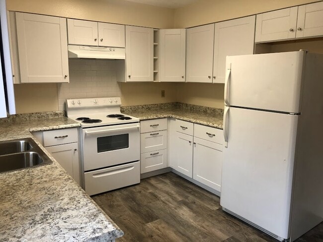 Photo - 5540 First Ct Unidad 5540 Duplex