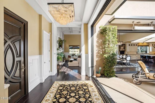 Photo - 4490 Eastbourne Bay