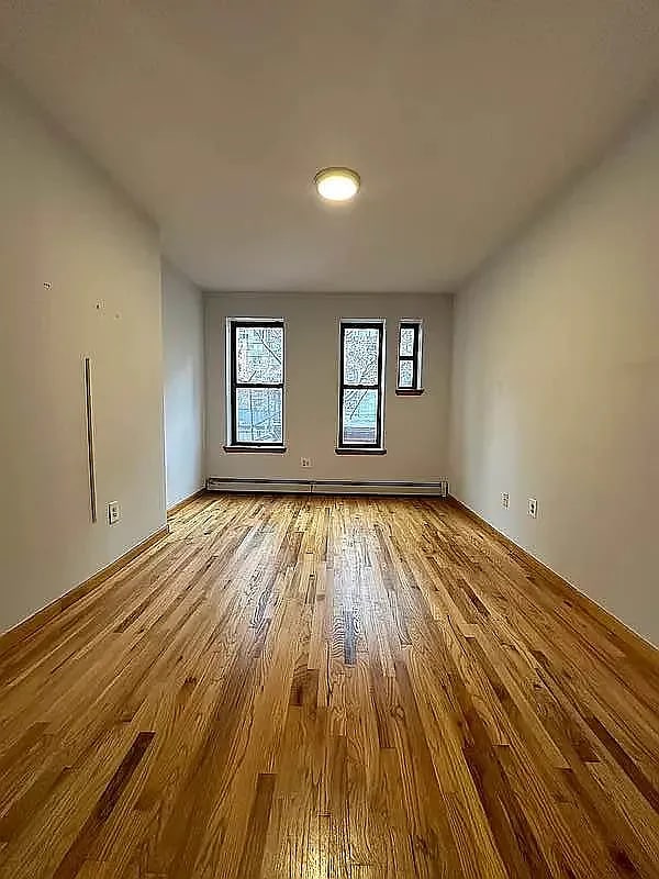 Photo - 3 bedroom in NYC NY 10036 Unit 4