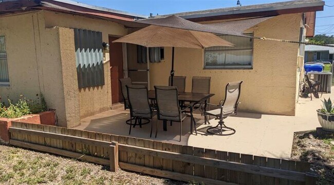 Photo - 2321 NW 6th St